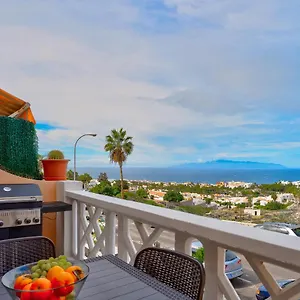 terrace-ocean-view-tenerife-apartment.adeje-hotels.com/