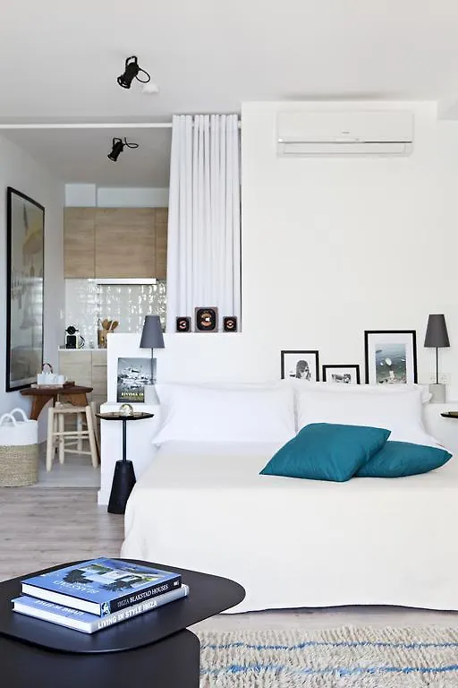 Cbbc Suites Port Vell Spain